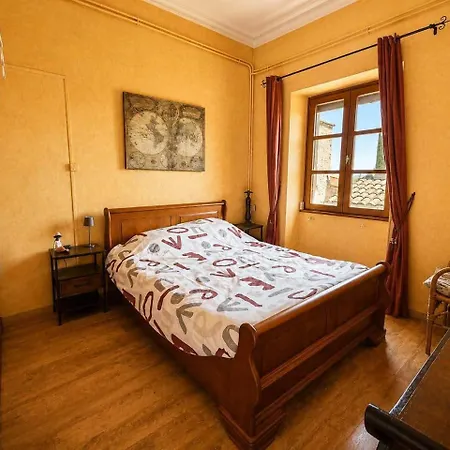 La Parenthese Apartment