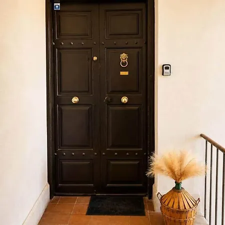 La Parenthese Apartment
